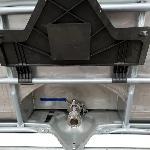 IBC SS Tank 1000l with Magnetic Flap