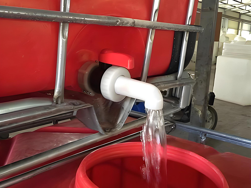 Application of plastic ton barrels